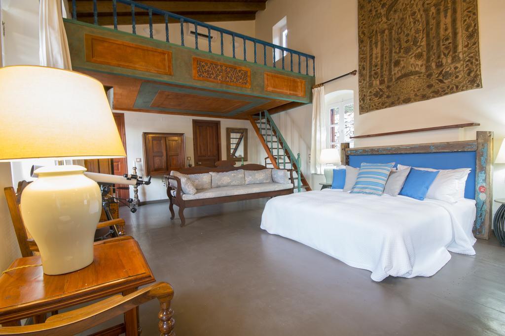 Emporio Hotell Sými Eksteriør bilde
