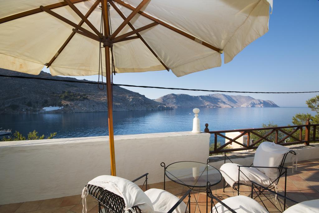 Emporio Hotell Sými Eksteriør bilde